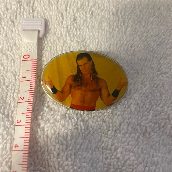 Vintage, rare WWE/WWF wrestling Shawn Michaels pin - Picture 2 of 4